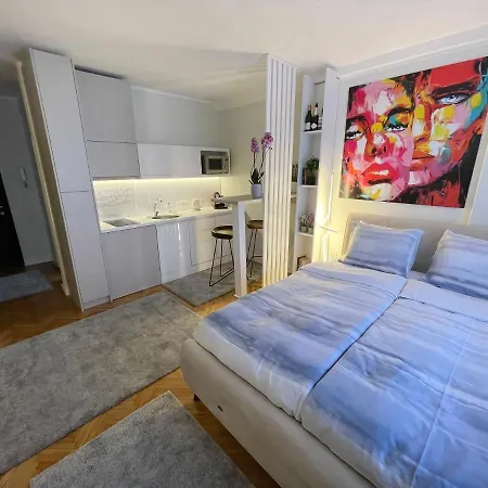 Skadarlija Colorway Βελιγράδι